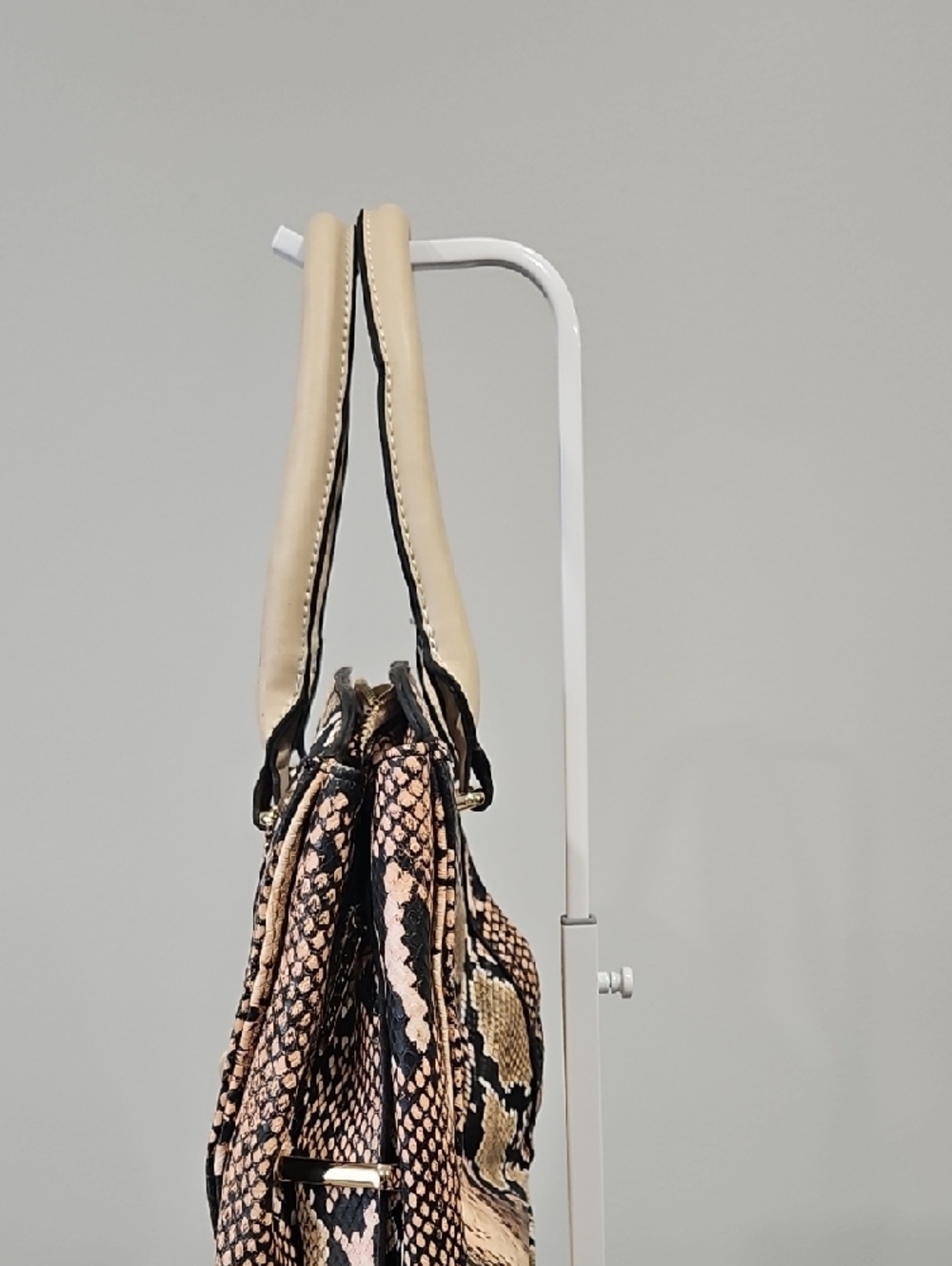 Coach Python-embossed leather Satchel - Picture 3 of 9